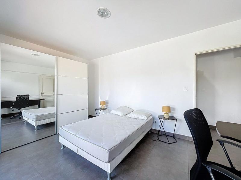 Appartement - 86 m² - 3 pièces