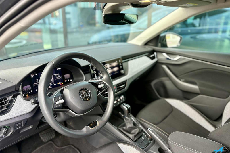 Skoda Scala Sélection 1.0 Tsi 116ch Dsg7 Camera Sieges Chauffants