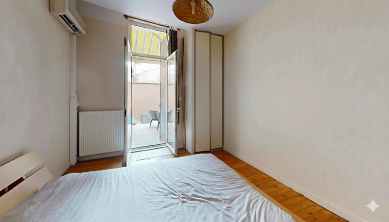 Maison - 231 m² - 10 pièces