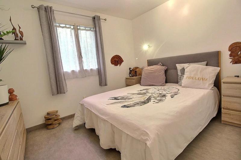 Maison de village - 90 m² - 5 pièces