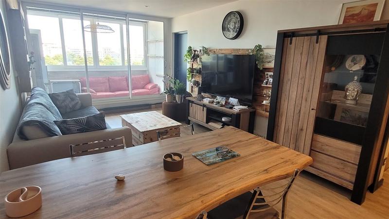 Appartement - 107 m² - 5 pièces