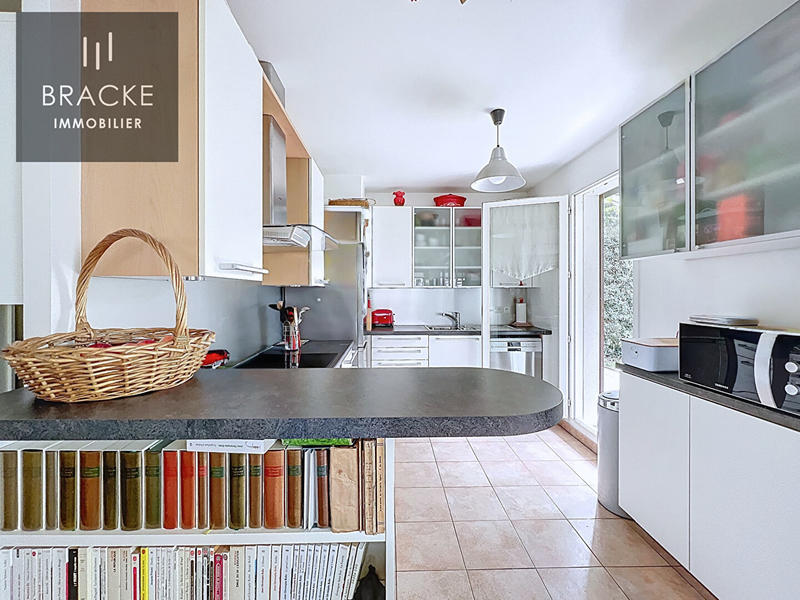 Appartement - 95 m² - 5 pièces