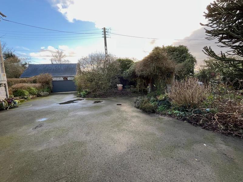 Maison - 205 m² - 8 pièces