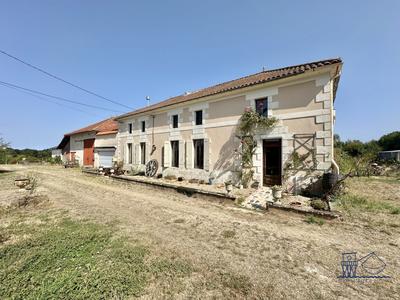 Maison ancienne - 387 m² - 8 pièces