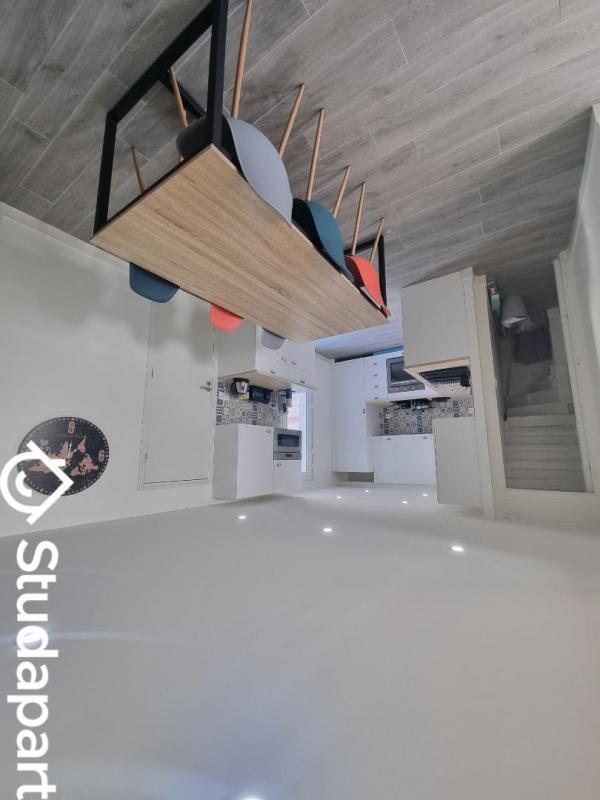 Chambre - 13 m² - 1 pièce