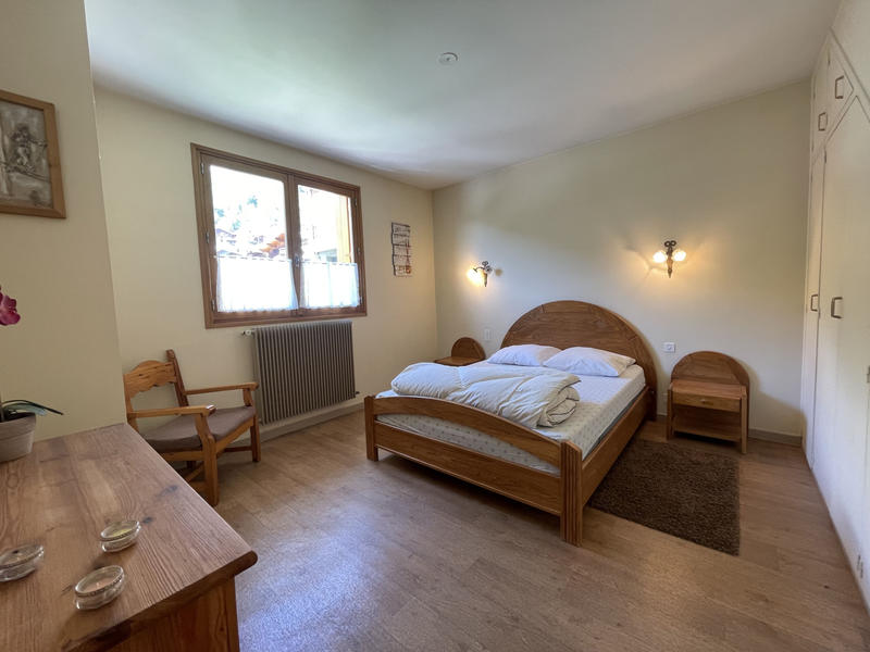 Maison - 210 m² - 7 pièces