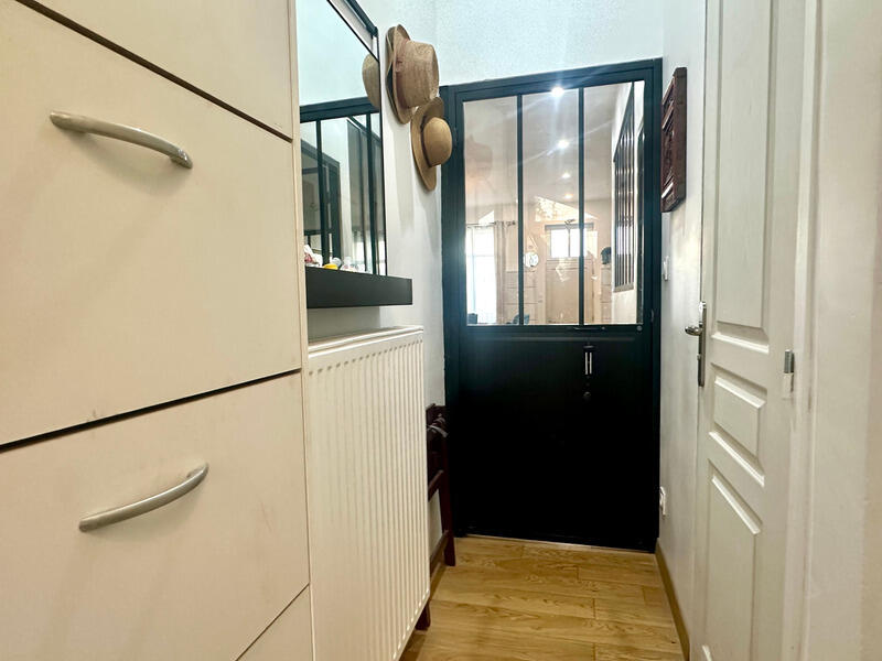 Maison en pierre - 198 m² - 8 pièces