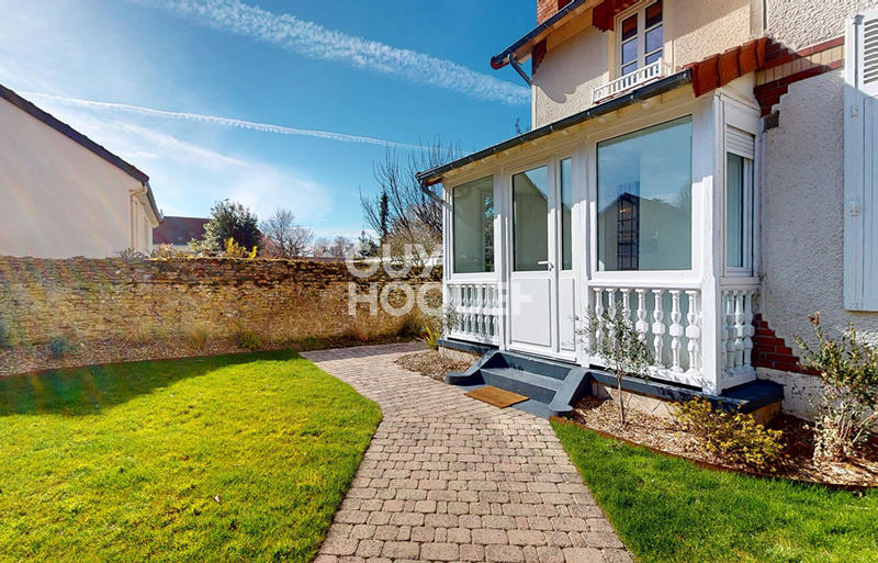 Maison - 85 m² - 4 pièces