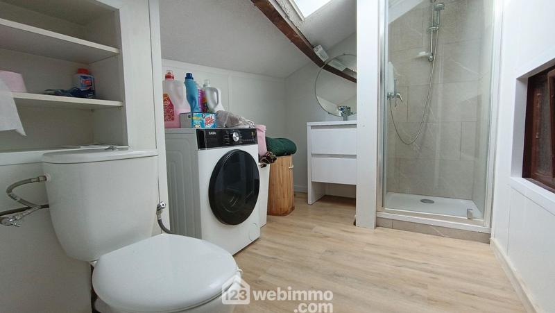 Immeuble - 155 m² - 7 pièces