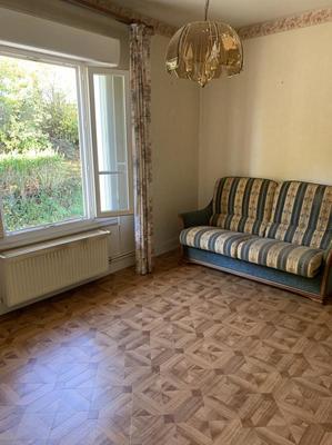 Maison - 84 m² - 6 pièces