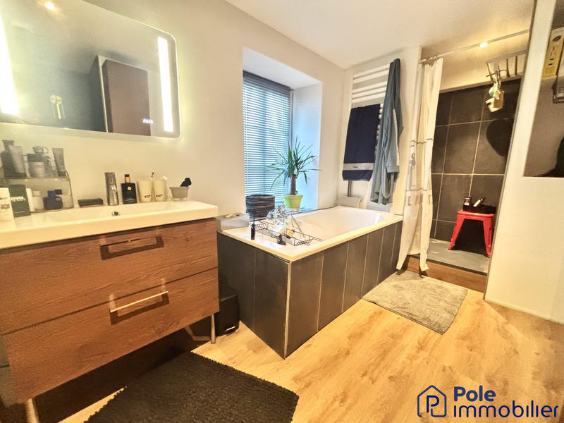 Maison ancienne - 152 m² - 6 pièces