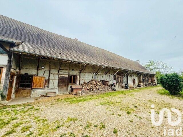 Maison - 236 m² - 5 pièces