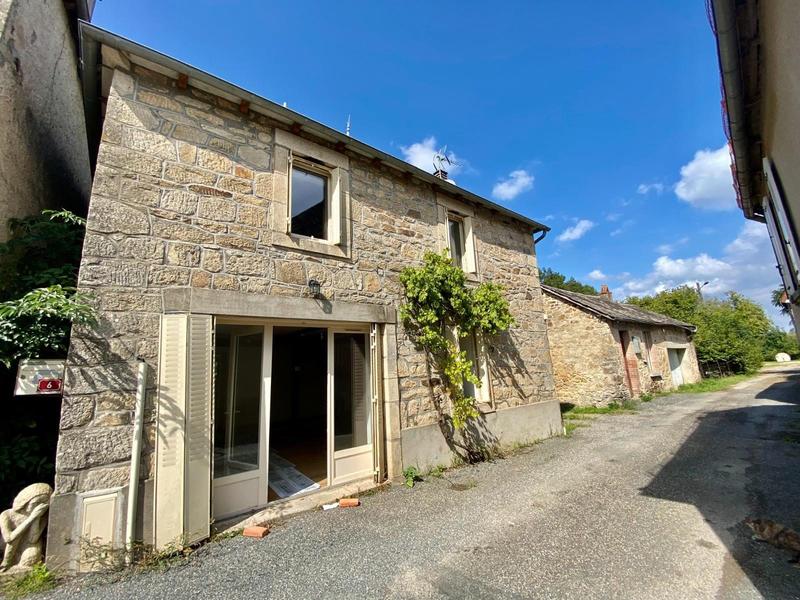 Maison ancienne - 104 m² - 5 pièces