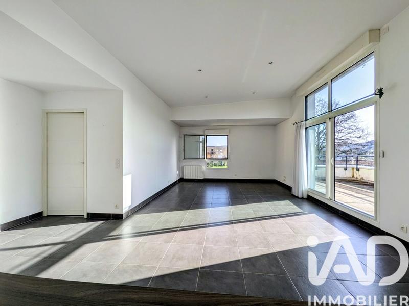 Appartement - 106 m² - 4 pièces