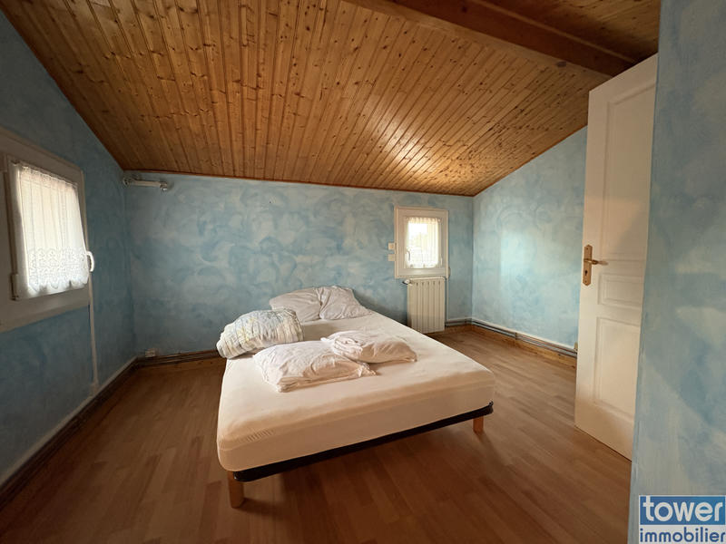 Maison - 102 m² - 5 pièces