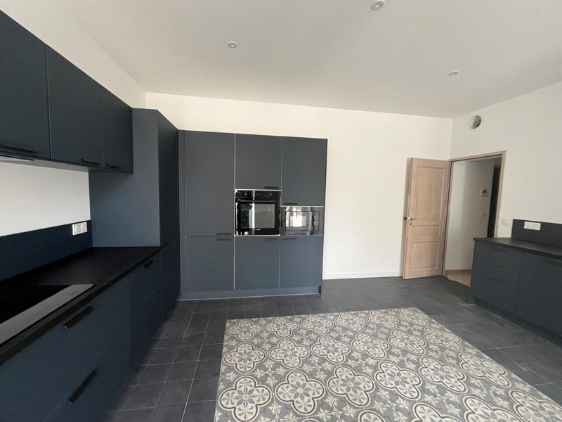 Appartement - 154 m² - 5 pièces