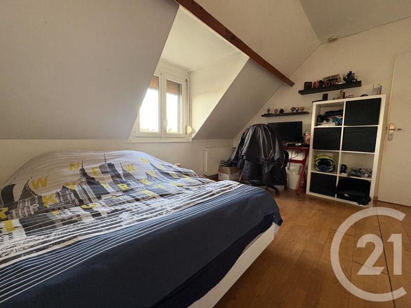 Maison - 127 m² - 5 pièces