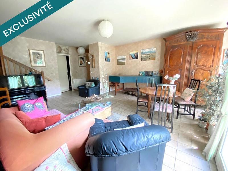 Maison - 94 m² - 5 pièces