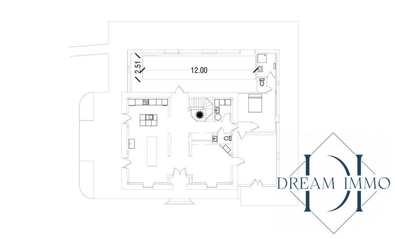 Maison - 200 m² - 9 pièces