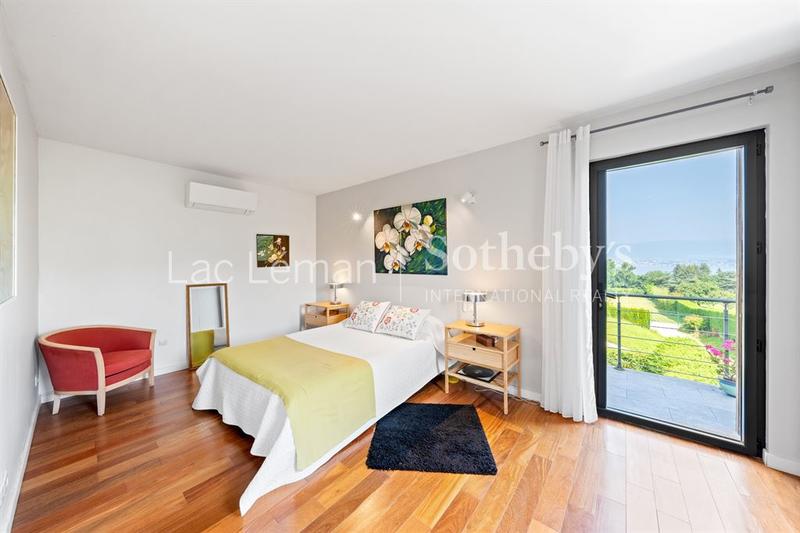 Maison - 145 m² - 5 pièces