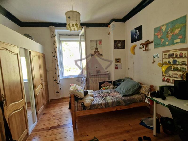 Maison - 155 m² - 6 pièces