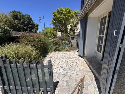 Maison jumelée - 90 m² - 5 pièces