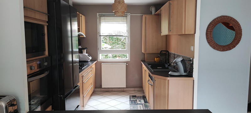 Maison - 94 m² - 5 pièces