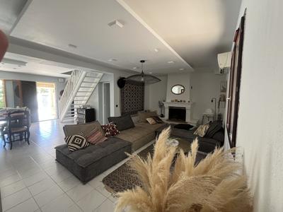 Maison traditionnelle - 115 m² - 5 pièces