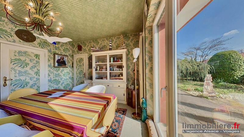 Maison - 369 m² - 12 pièces