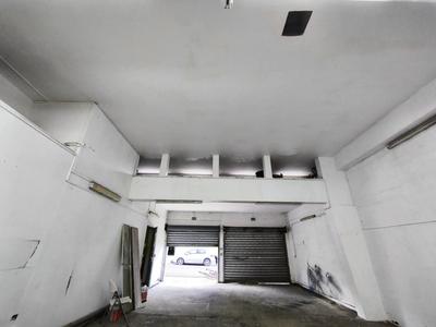 Local commercial - 163 m² - 6 pièces