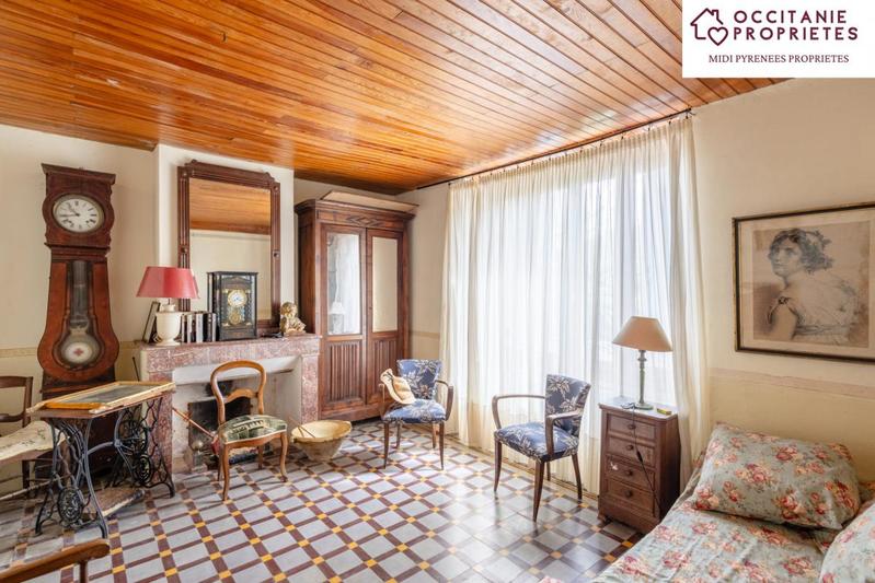 Maison de maîtres - 472 m² - 19 pièces