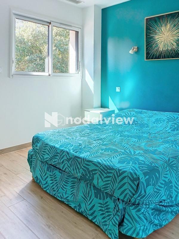 Villa - 220 m² - 8 pièces