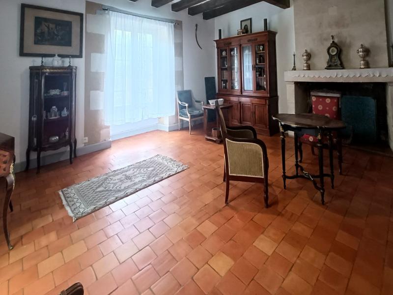 Maison - 180 m² - 10 pièces