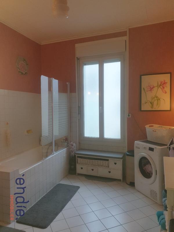 Appartement bourgeois - 193 m² - 9 pièces