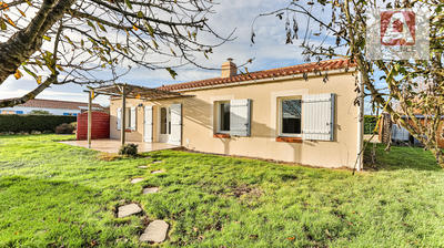 Maison - 87 m² - 4 pièces