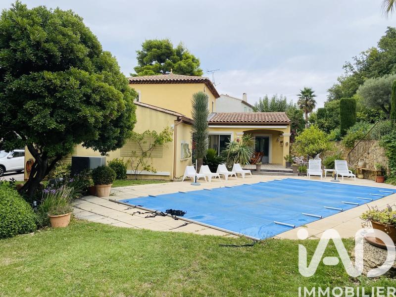 Maison - 125 m² - 7 pièces