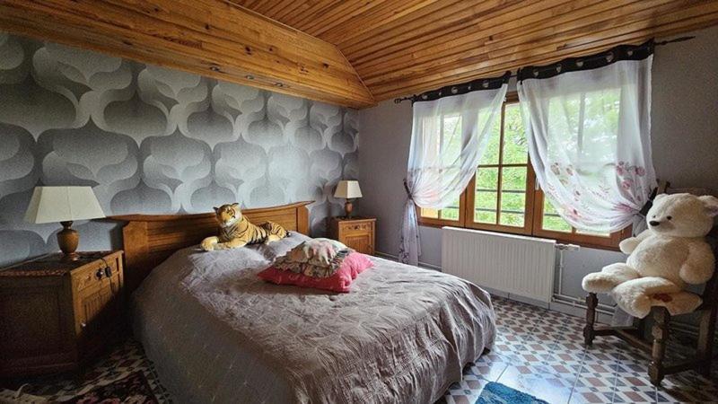 Maison - 225 m² - 7 pièces