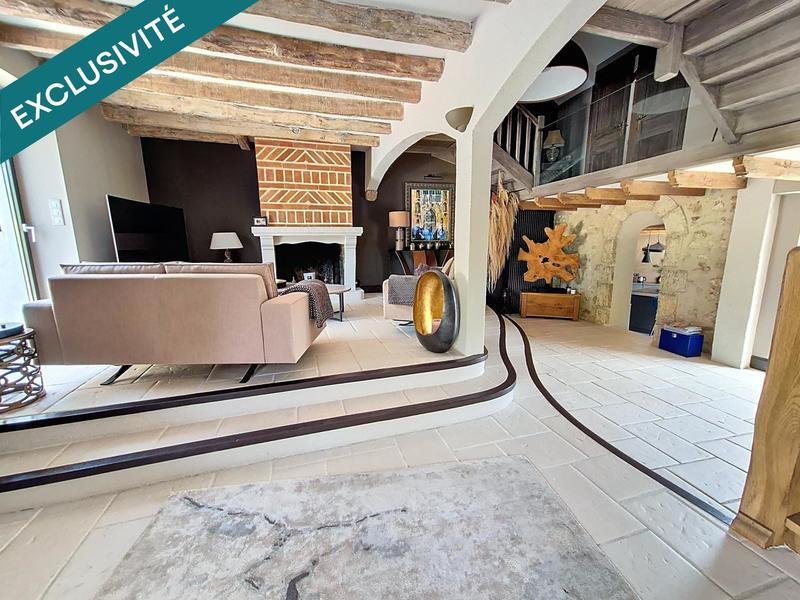 Maison - 294 m² - 7 pièces