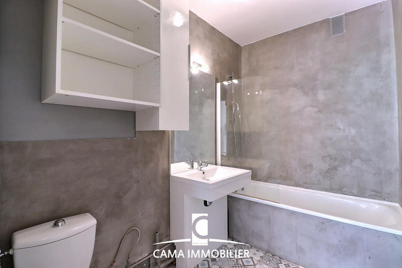 Appartement - 43 m² - 2 pièces