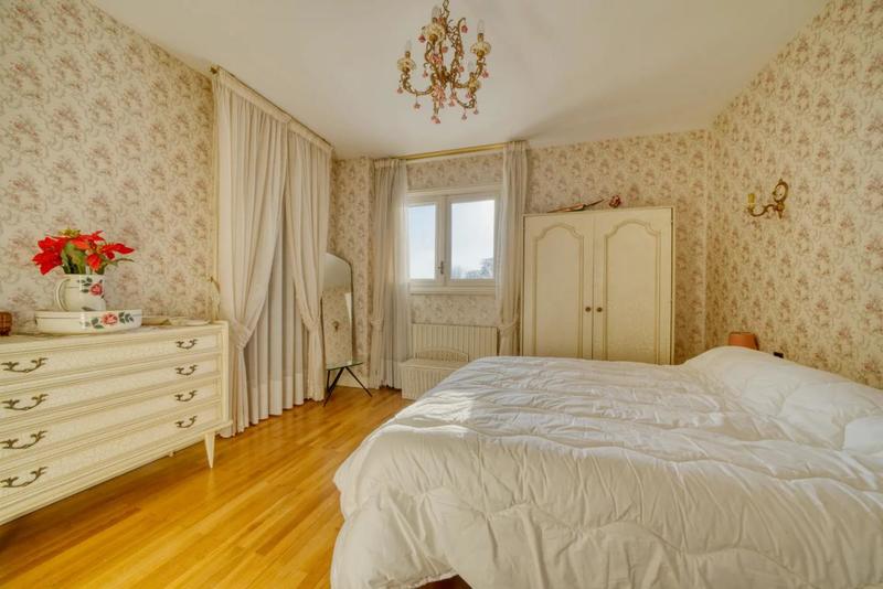 Propriété - 600 m² - 11 pièces