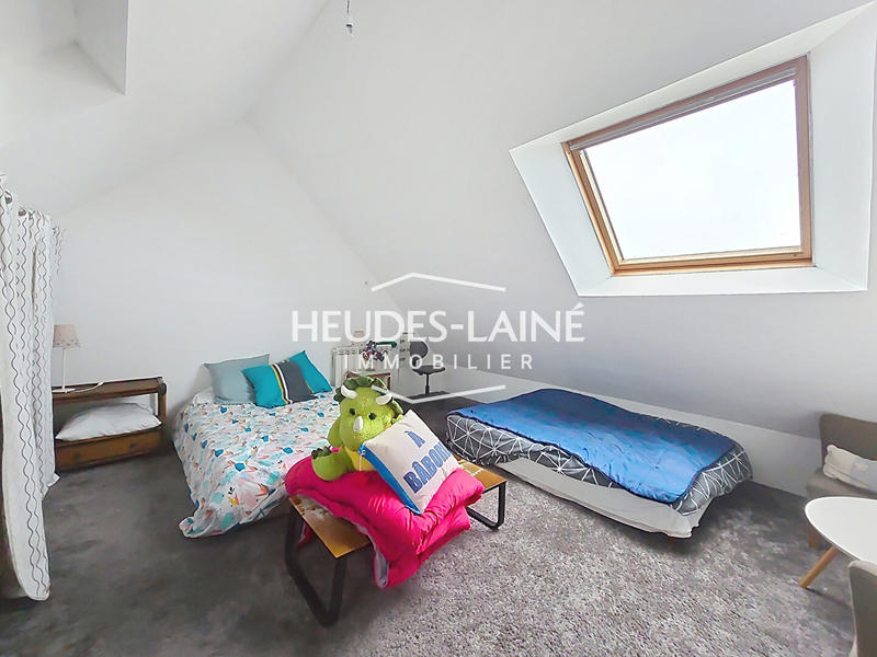 Maison - 250 m² - 5 pièces