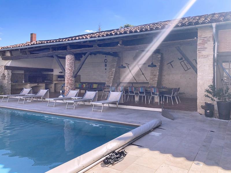 Maison ancienne - 532 m² - 11 pièces