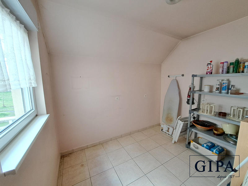 Maison - 140 m² - 5 pièces