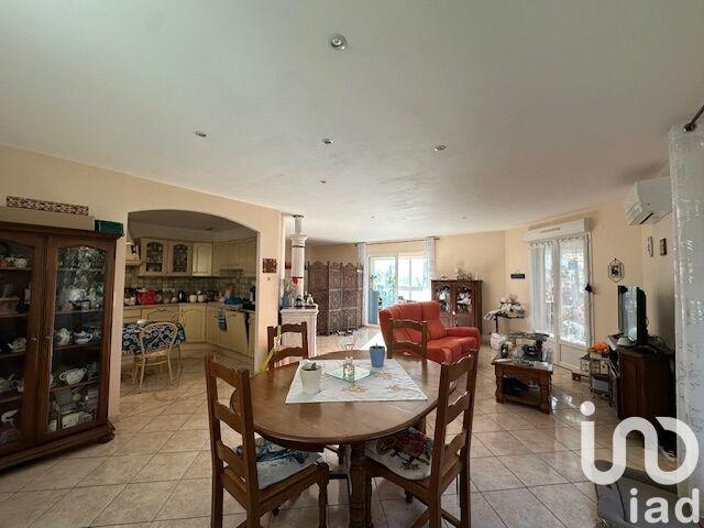 Maison - 137 m² - 5 pièces