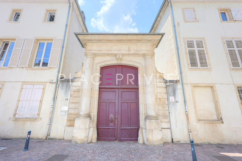 Appartement - 79 m² - 3 pièces