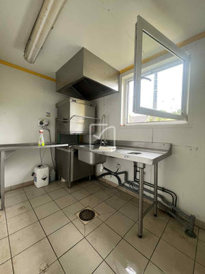 Maison - 262 m² - 11 pièces