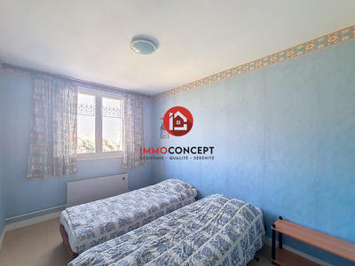 Villa - 90 m² - 4 pièces