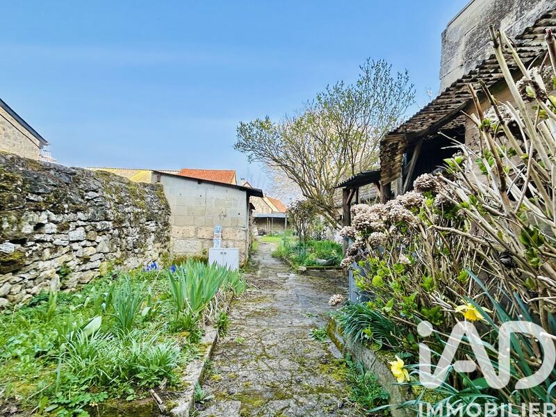 Maison - 90 m² - 4 pièces