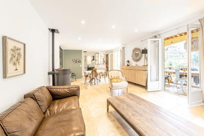 Maison - 147 m² - 6 pièces