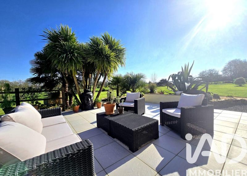 Maison - 160 m² - 5 pièces